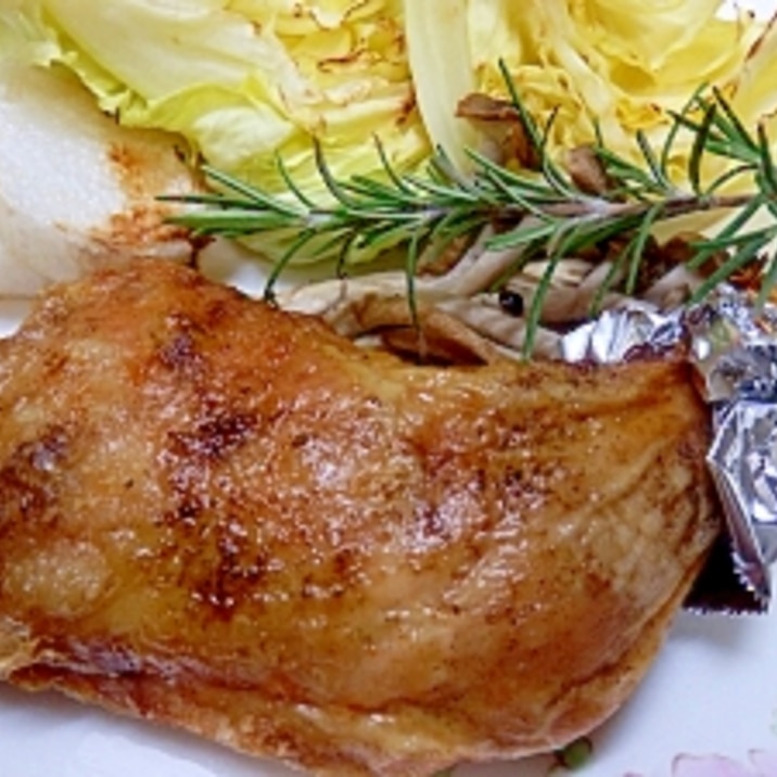 超カロリーカット・骨付き鶏モモ肉のローストチキン